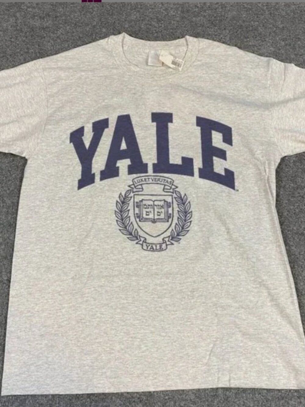 Vintage 90s Distressed Yale University in New Heaven T-Shirt Yale Shirt tee